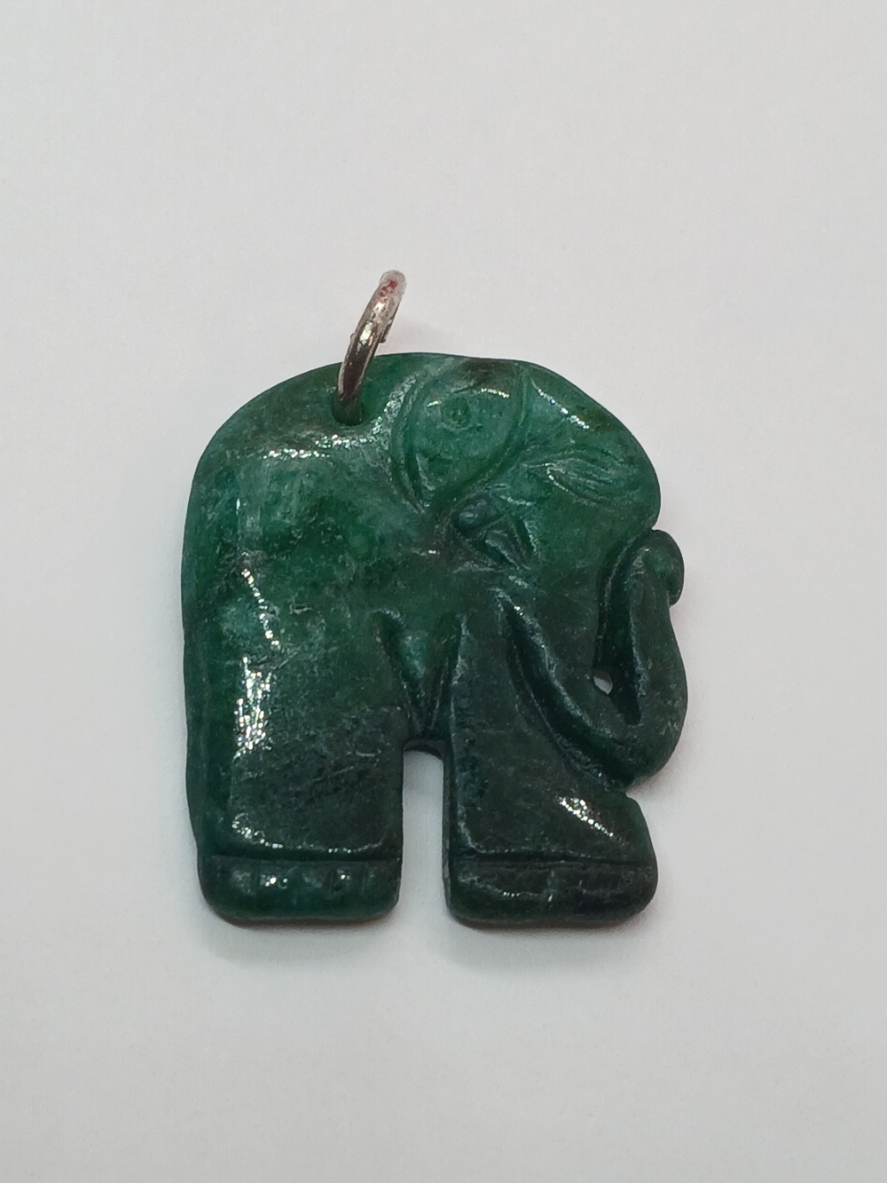 VINTAGE JADE JADEITE GREEN ELEPHANT PENDANT